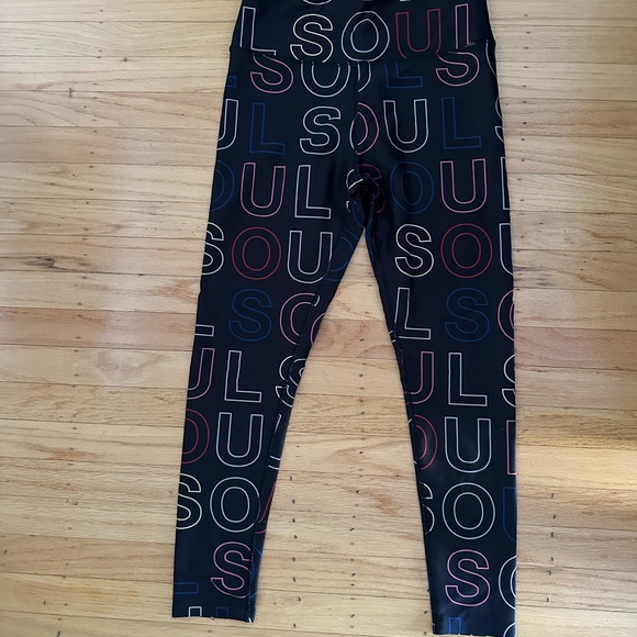 Workout tights - Picture 2 of 3